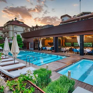 5* Ξενοδοχείο Lucky & Relax